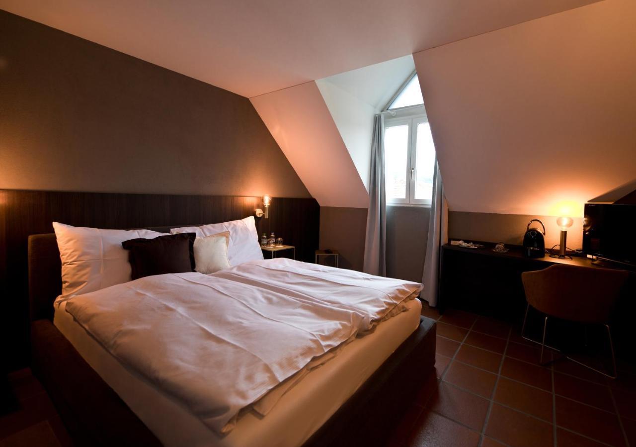 Hotel Sonne Sissach Bagian luar foto