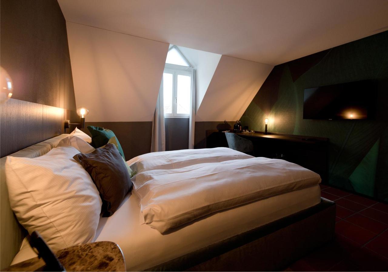 Hotel Sonne Sissach Bagian luar foto