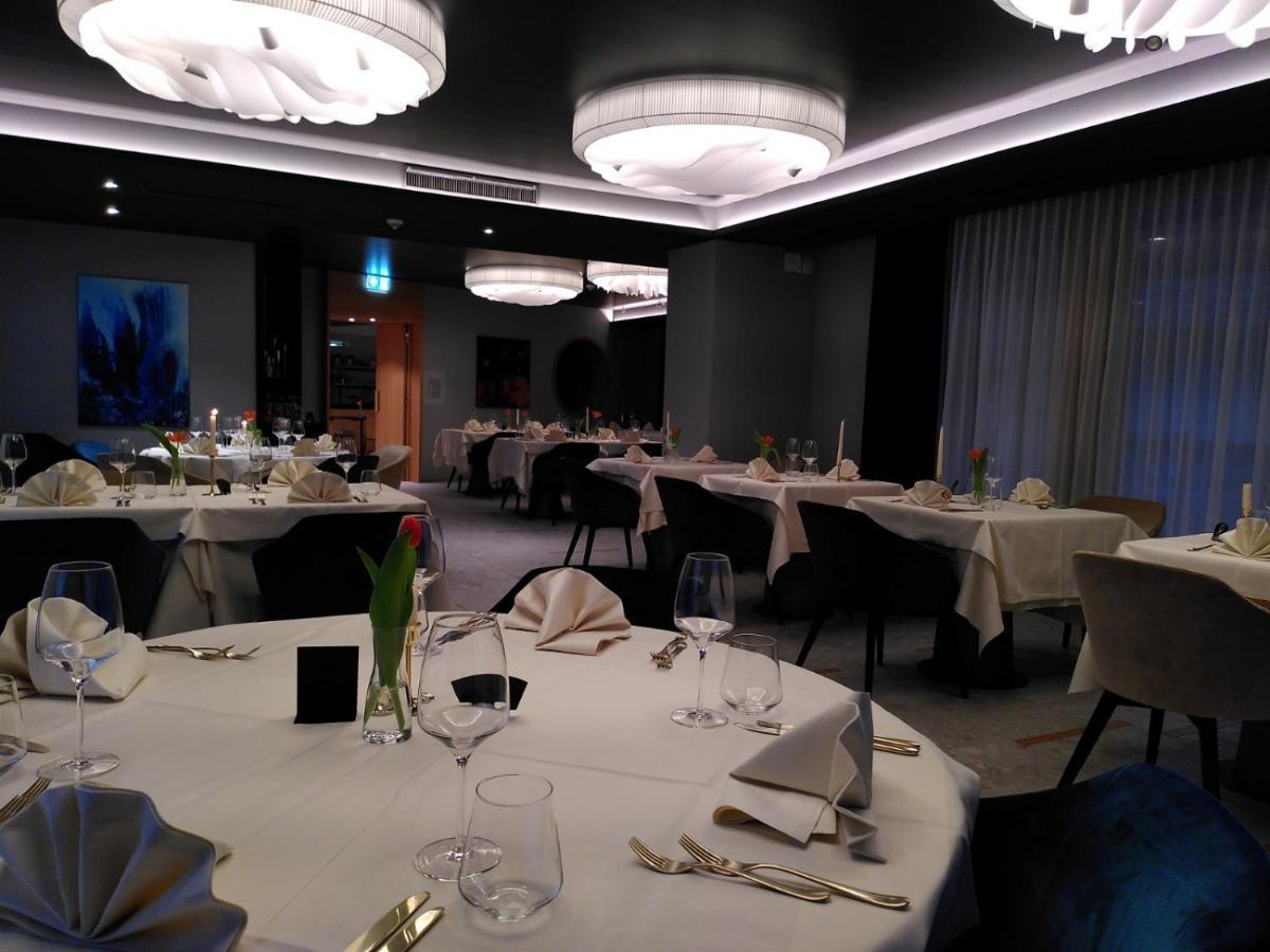 Hotel Sonne Sissach Bagian luar foto